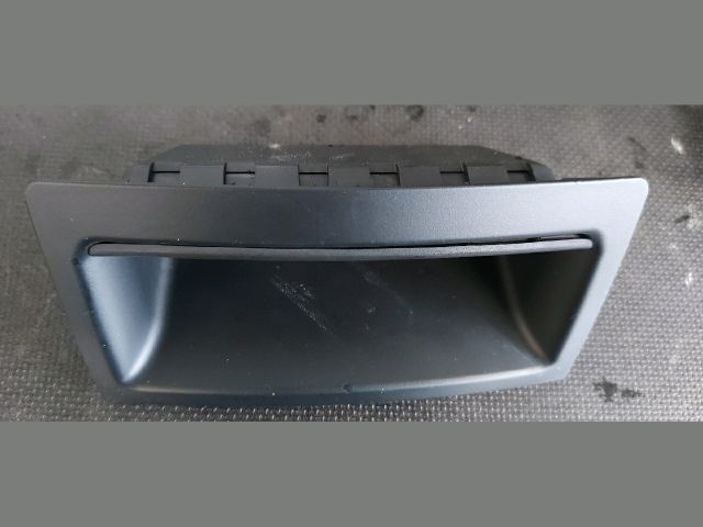 bontott BMW 5 E60 Hátsó Tároló Rekesz