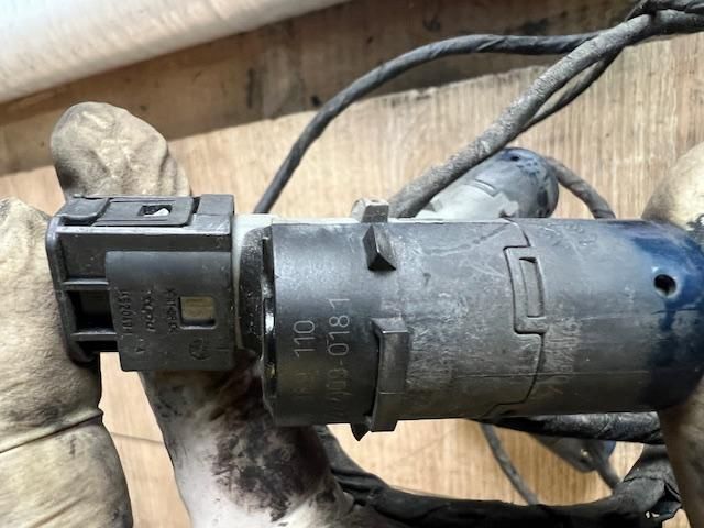 bontott BMW 5 E60 Hátsó Tolatóradar Fej