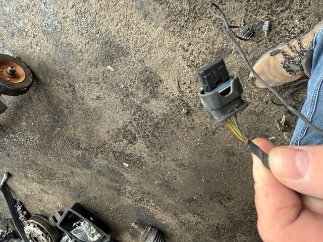 bontott BMW 5 E60 Hátsó Tolatóradar Kábelköteg