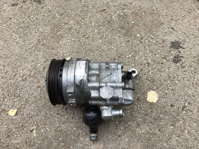 bontott BMW 5 E60 Hidraulika Szivattyú