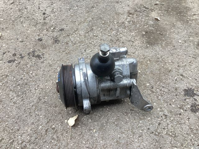 bontott BMW 5 E60 Hidraulika Szivattyú