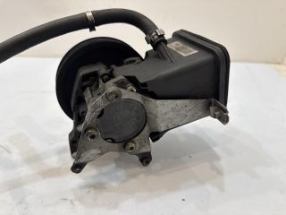 bontott BMW 5 E60 Hidraulika Szivattyú