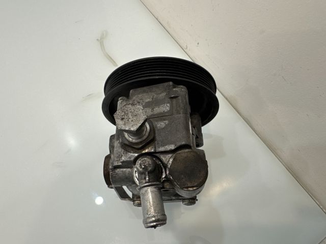 bontott BMW 5 E60 Hidraulika Szivattyú