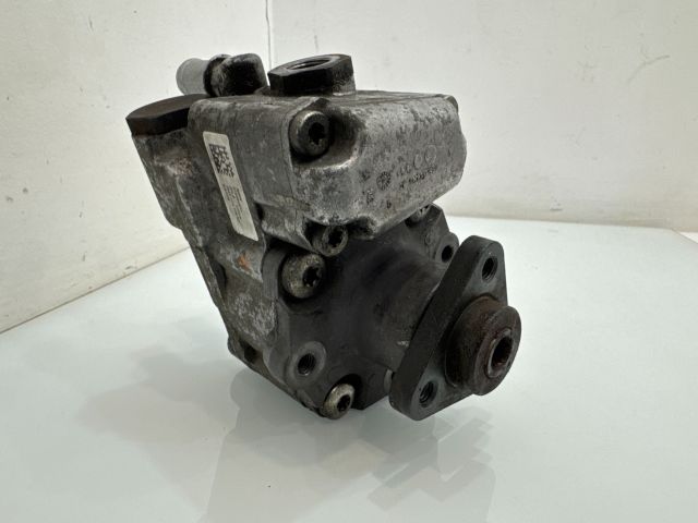 bontott BMW 5 E60 Hidraulika Szivattyú