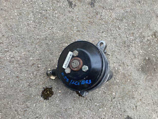 bontott BMW 5 E60 Hidraulika Szivattyú