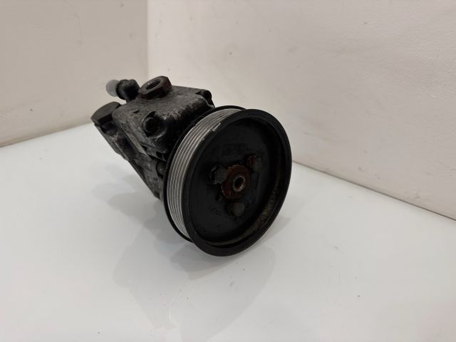 bontott BMW 5 E60 Hidraulika Szivattyú