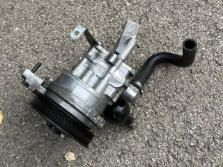 bontott BMW 5 E60 Hidraulika Szivattyú