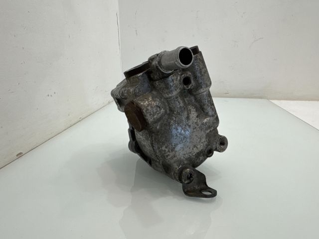 bontott BMW 5 E60 Hidraulika Szivattyú