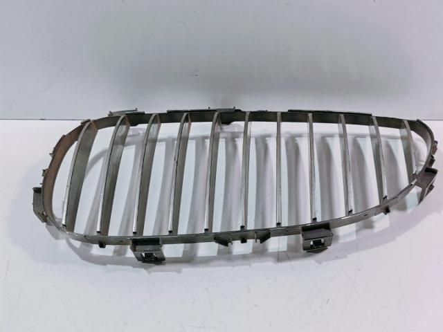 bontott BMW 5 E60 Hűtőrács