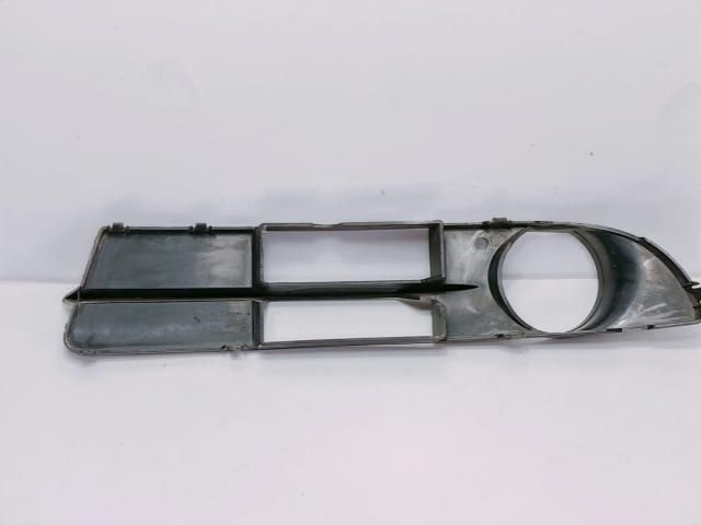 bontott BMW 5 E60 Hűtőrács