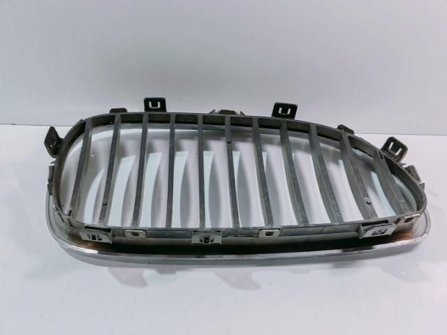 bontott BMW 5 E60 Hűtőrács