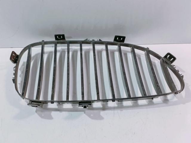 bontott BMW 5 E60 Hűtőrács