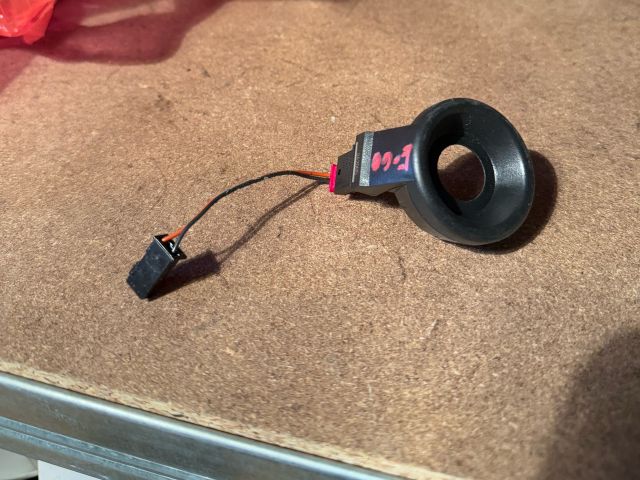 bontott BMW 5 E60 Immobilizer Gyűrű