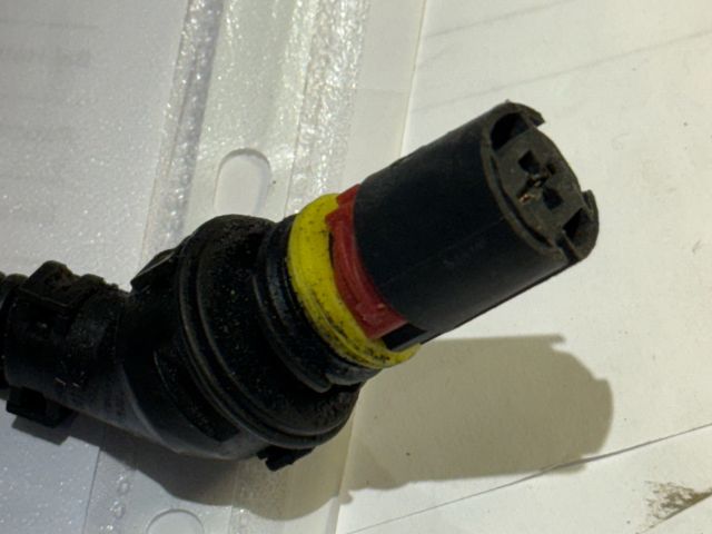 bontott BMW 5 E60 Izzító/Gyújtó Gyertya Kábel