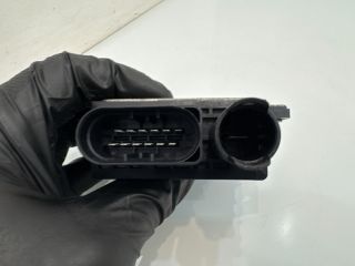 bontott BMW 5 E60 Izzító Relé