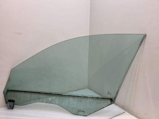 bontott BMW 5 E60 Jobb első Ablak