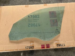 bontott BMW 5 E60 Jobb első Ablak