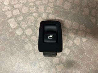 bontott BMW 5 E60 Jobb első Ablakemelő Kapcsoló