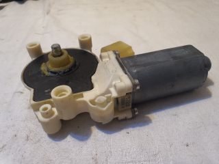 bontott BMW 5 E60 Jobb első Ablakemelő Motor