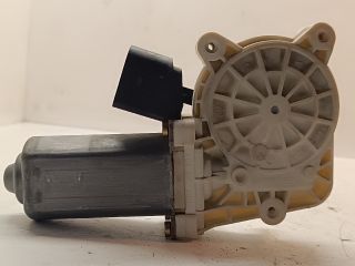 bontott BMW 5 E60 Jobb első Ablakemelő Motor