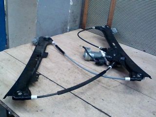 bontott BMW 5 E60 Jobb első Ablakemelő Szerkezet (Elektromos)