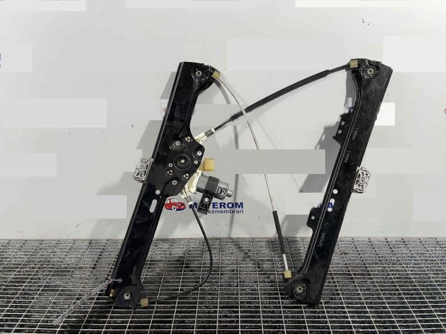 bontott BMW 5 E60 Jobb első Ablakemelő Szerkezet (Elektromos)
