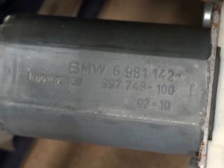 bontott BMW 5 E60 Jobb első Ablakemelő Szerkezet (Elektromos)