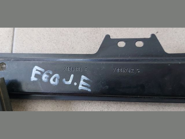 bontott BMW 5 E60 Jobb első Ablakemelő Szerkezet (Elektromos)