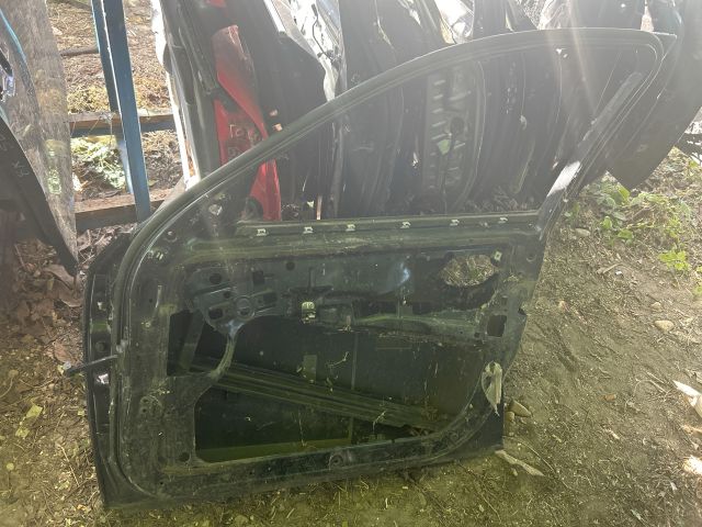 bontott BMW 5 E60 Jobb első Ajtó (Üres lemez)