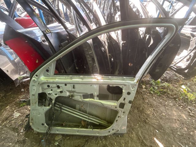 bontott BMW 5 E60 Jobb első Ajtó (Üres lemez)