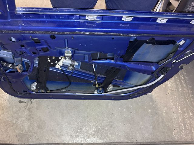 bontott BMW 5 E60 Jobb első Ajtó (Üres lemez)