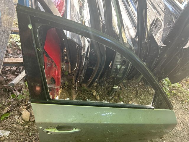 bontott BMW 5 E60 Jobb első Ajtó (Üres lemez)