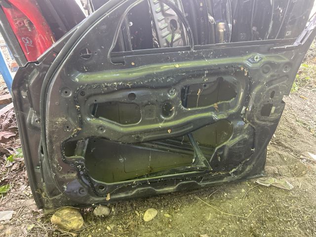 bontott BMW 5 E60 Jobb első Ajtó (Üres lemez)