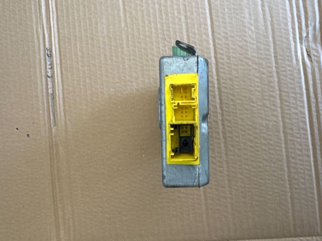 bontott BMW 5 E60 Jobb első Ajtó Vezérlőegység