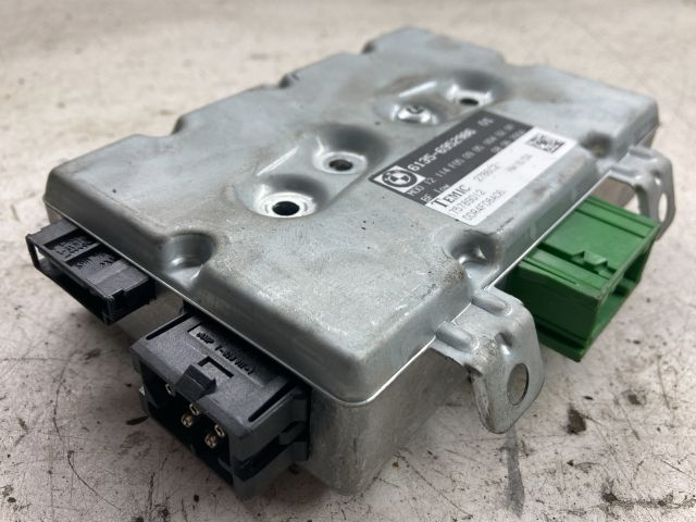 bontott BMW 5 E60 Jobb első Ajtó Vezérlőegység