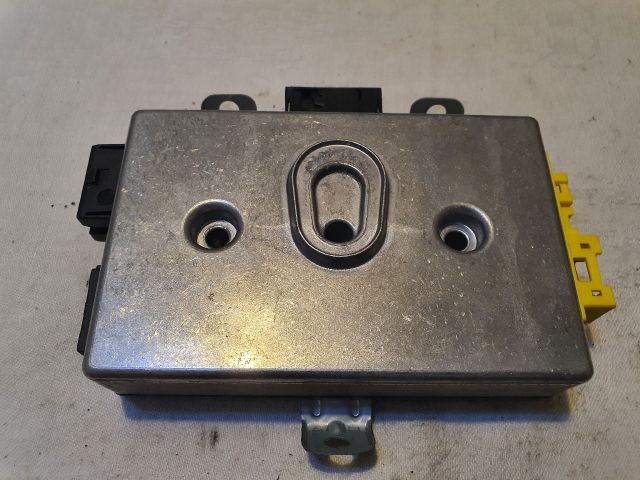 bontott BMW 5 E60 Jobb első Ajtó Vezérlőegység