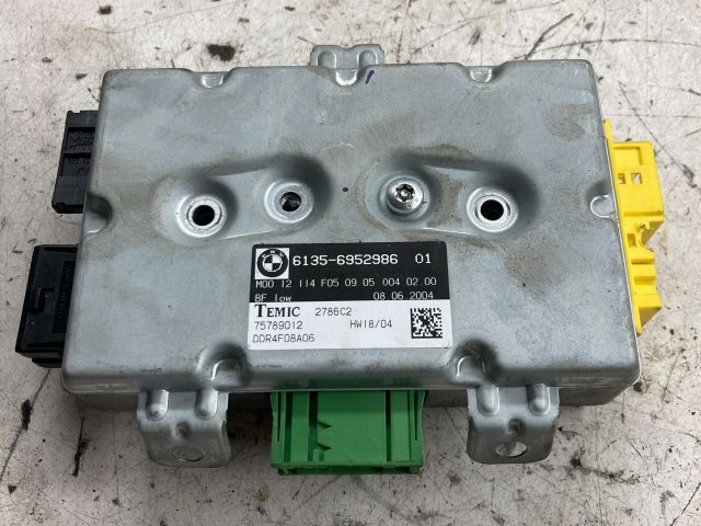 bontott BMW 5 E60 Jobb első Ajtó Vezérlőegység