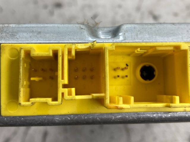 bontott BMW 5 E60 Jobb első Ajtó Vezérlőegység