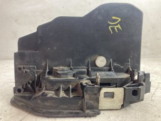 bontott BMW 5 E60 Jobb első Ajtózár