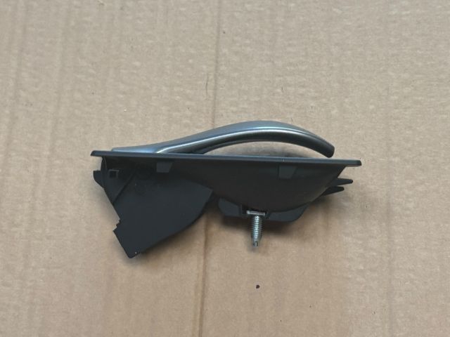 bontott BMW 5 E60 Jobb első Belső Kilincs