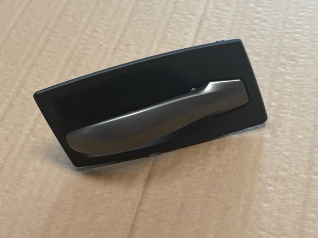 bontott BMW 5 E60 Jobb első Belső Kilincs