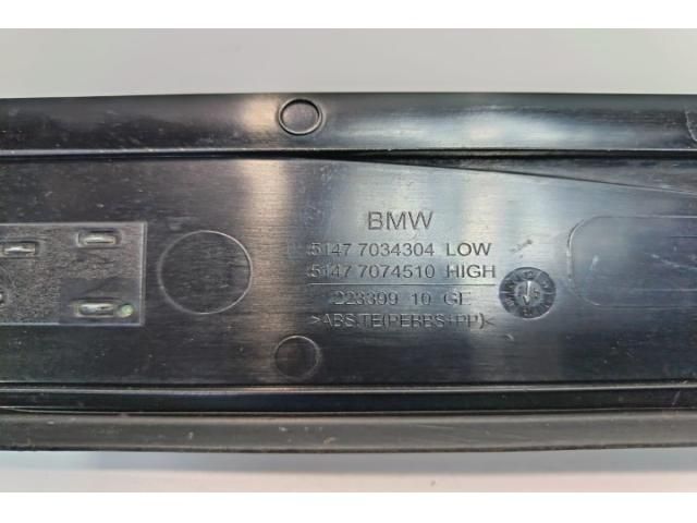 bontott BMW 5 E60 Jobb első Belső Küszöb Burkolat