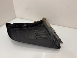 bontott BMW 5 E60 Jobb első Első Dobbetét (Kerékjárati, Műanyag)