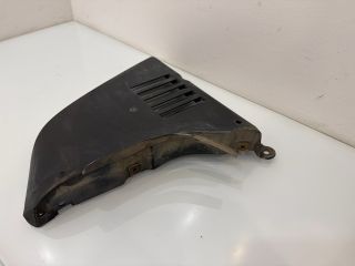 bontott BMW 5 E60 Jobb első Első Dobbetét (Kerékjárati, Műanyag)