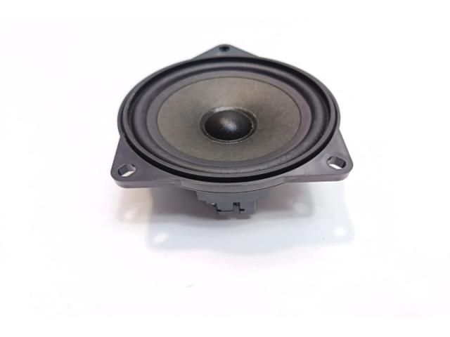 bontott BMW 5 E60 Jobb első Hangszóró