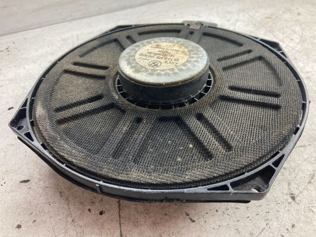 bontott BMW 5 E60 Jobb első Hangszóró