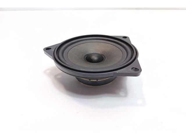 bontott BMW 5 E60 Jobb első Hangszóró