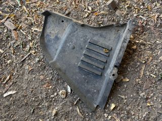 bontott BMW 5 E60 Jobb első Lökhárító Sarok