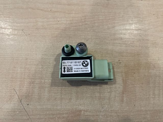 bontott BMW 5 E60 Jobb első Oldal Ütközés Érzékelő