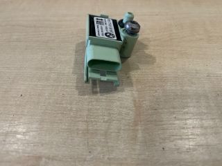 bontott BMW 5 E60 Jobb első Oldal Ütközés Érzékelő